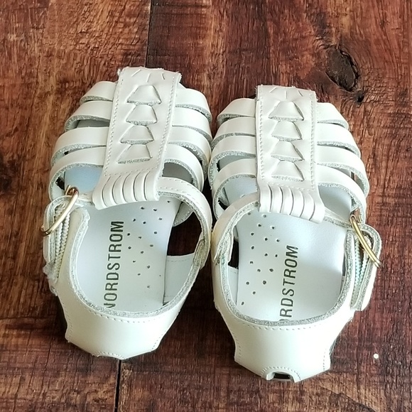 🚫SOLD🚫《Nordstrom 》Infant White sandals - Picture 2 of 6